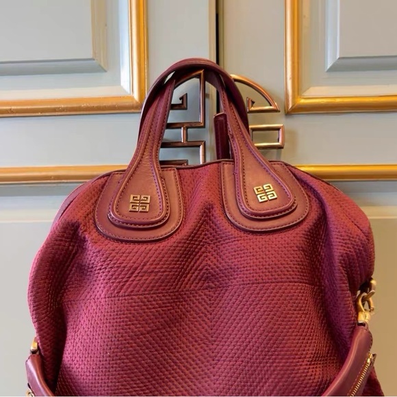 Givenchy Red Straw Nightingale 2way
Bag - Picture 2 of 9